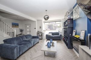 Lounge- click for photo gallery